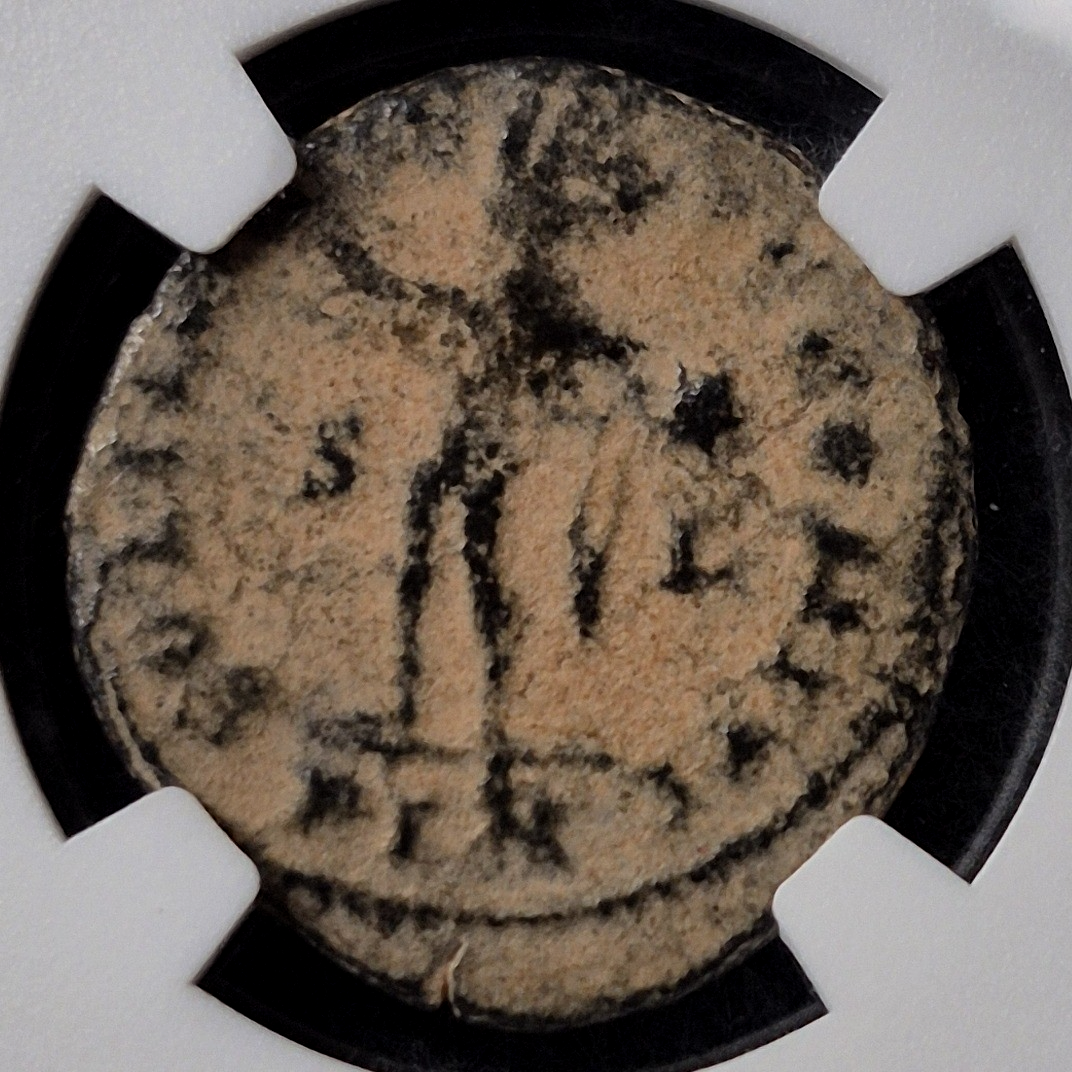 Constantine I AD 307-337 Roman Empire BI Reduced Nummus NGC Ancients Rim Crack
