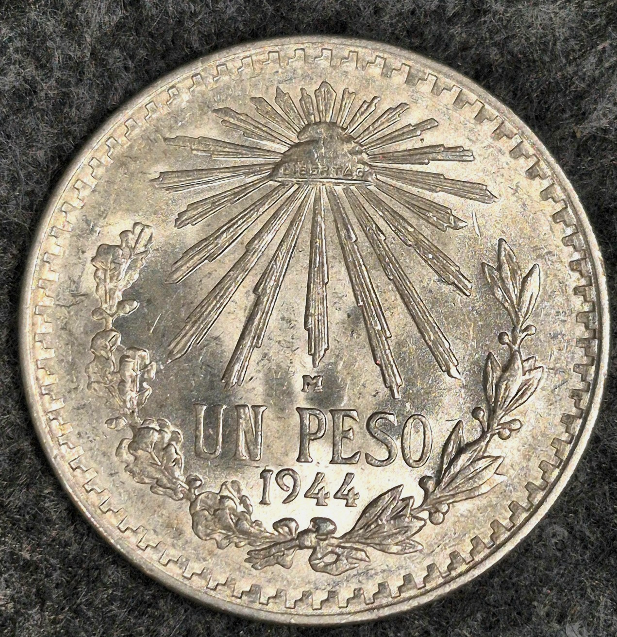 1944 Mexico Silver Un Peso Plata Coin Cap & Rays Crisp AU/BU Great Luster Video