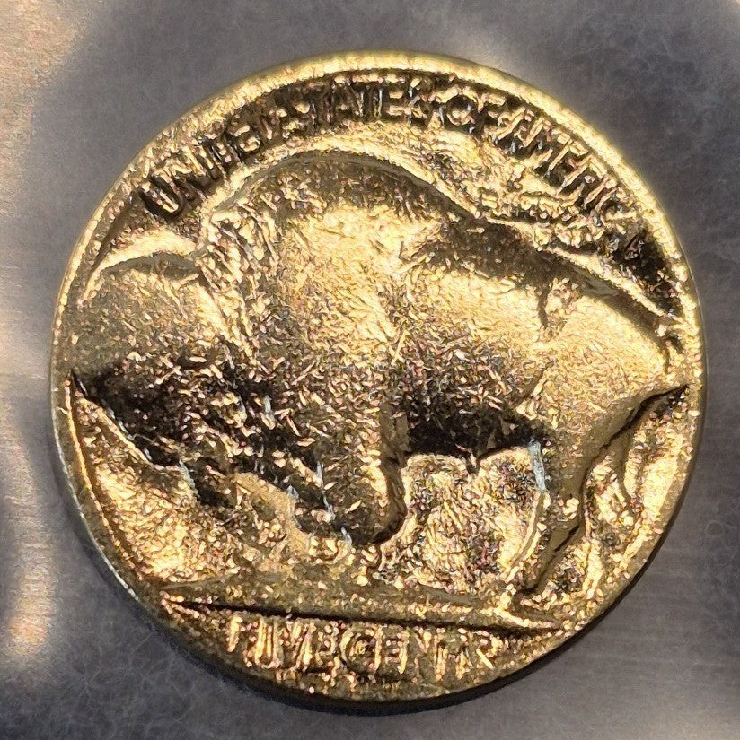 Gold Plated Gilded 1935-D Buffalo Nickel Denver Mint 5C Indian Head Novelty Coin