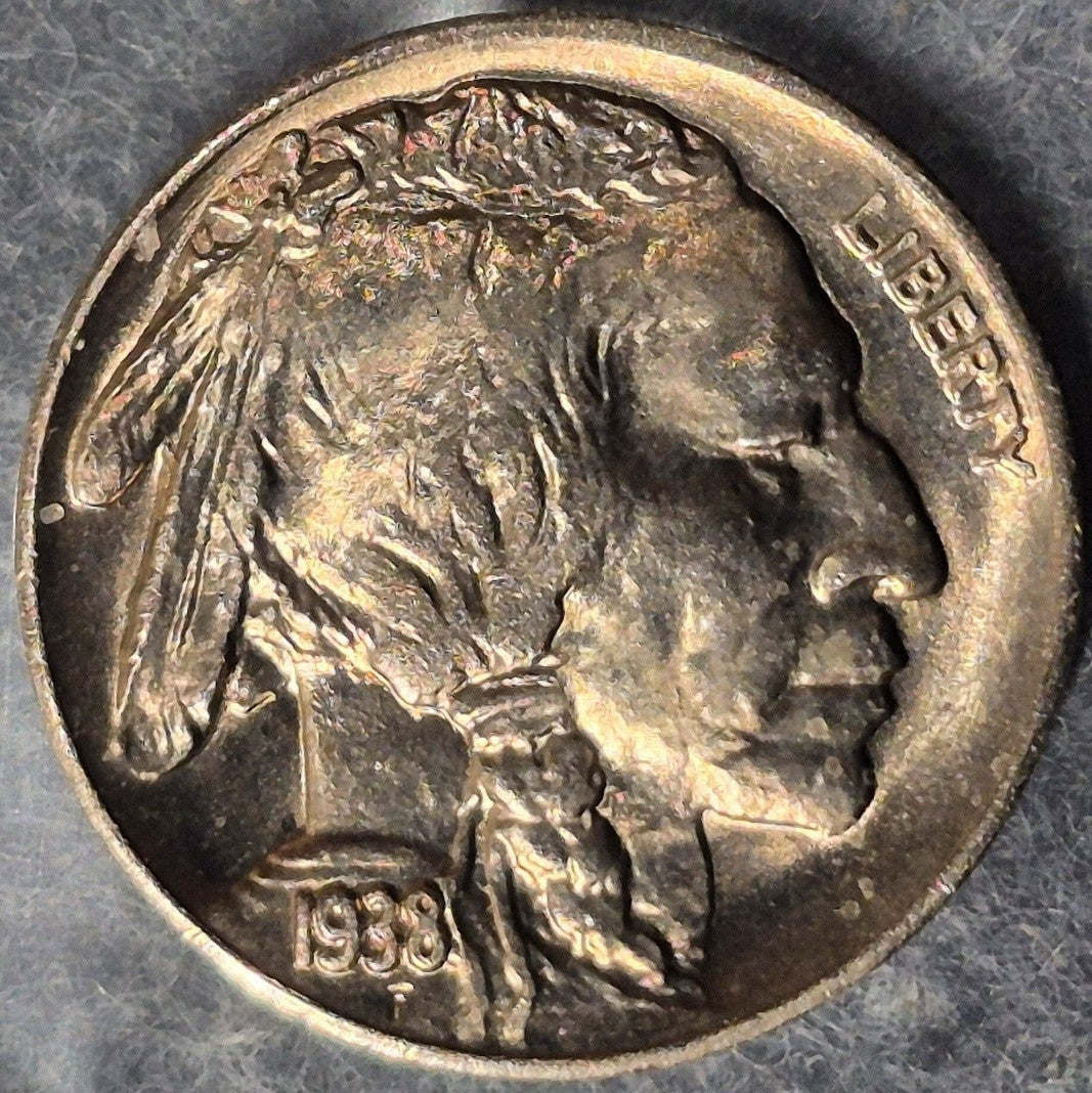 1938-D Buffalo Nickel 5C Last Year of Type Denver Mint Full Horn BU UNC Toned