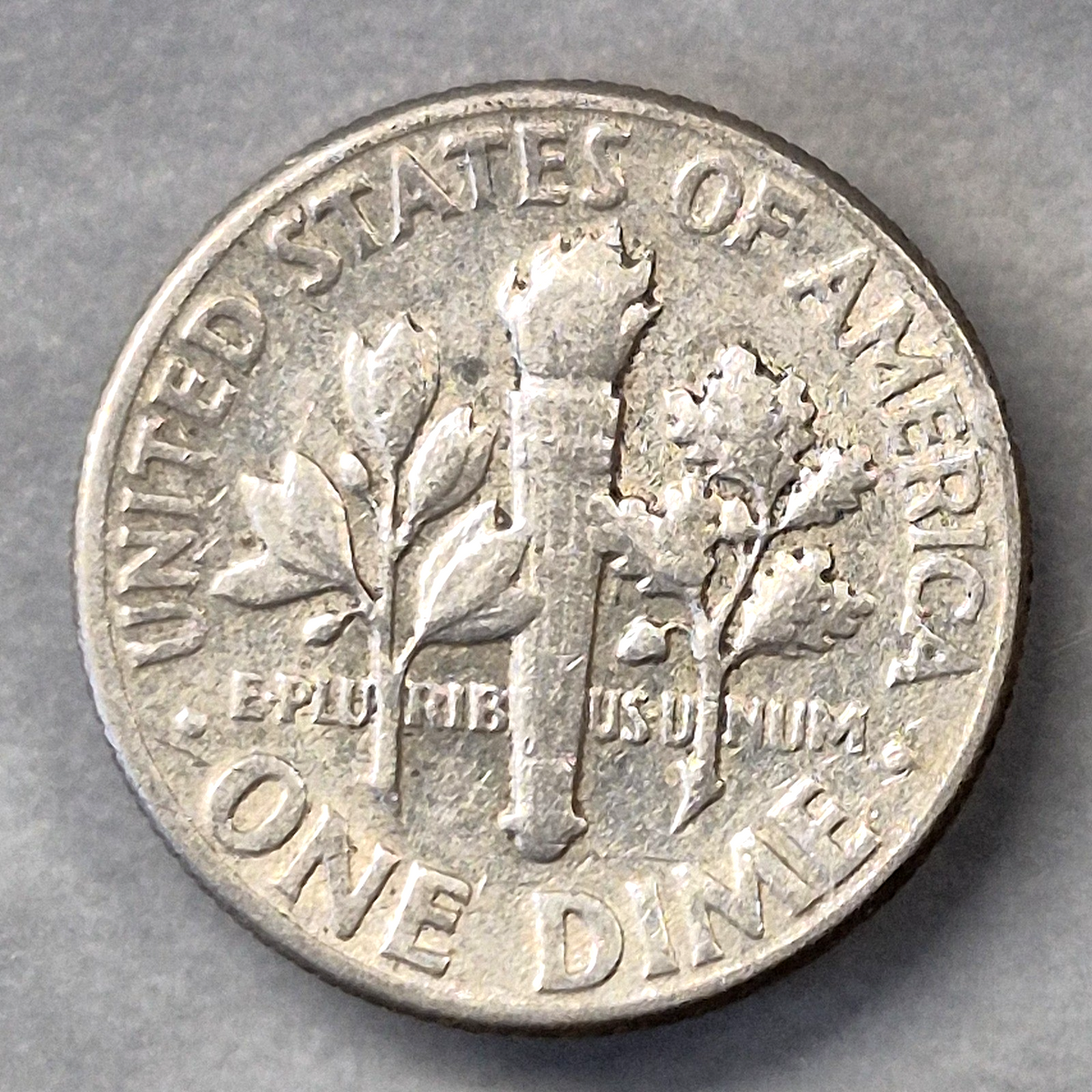 1959 Roosevelt Dime 10C 90% Silver Philadelphia No Mint Mark VF Circulated