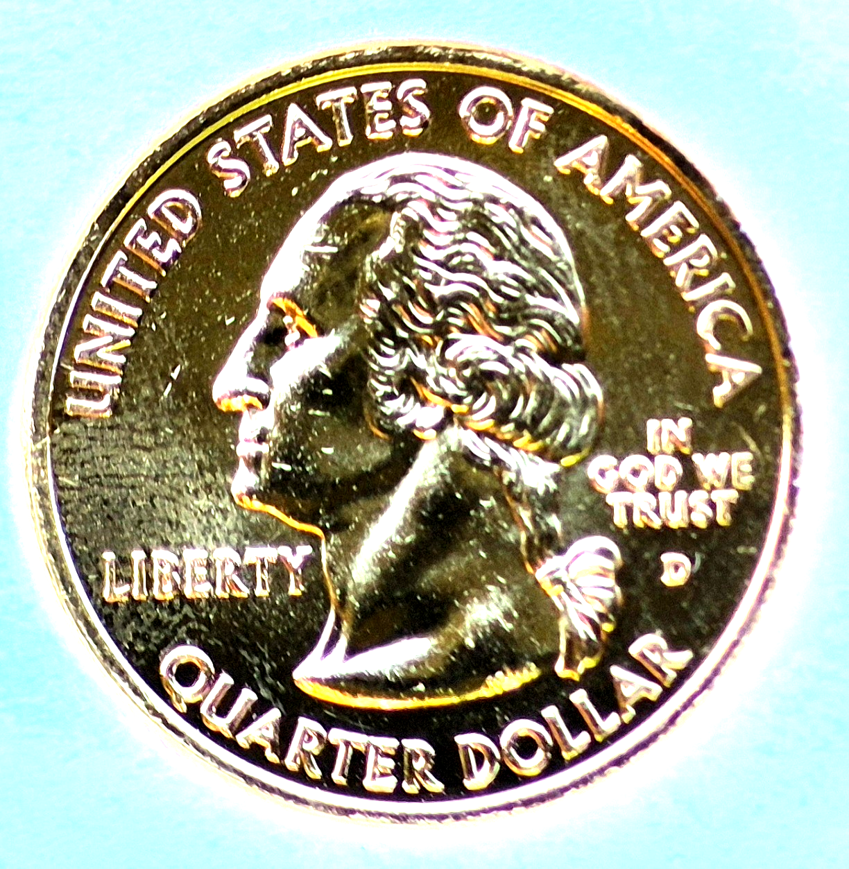 2004 D Iowa and 2004 D Wisconsin 24k Gold Plated State Quarters in Capsules