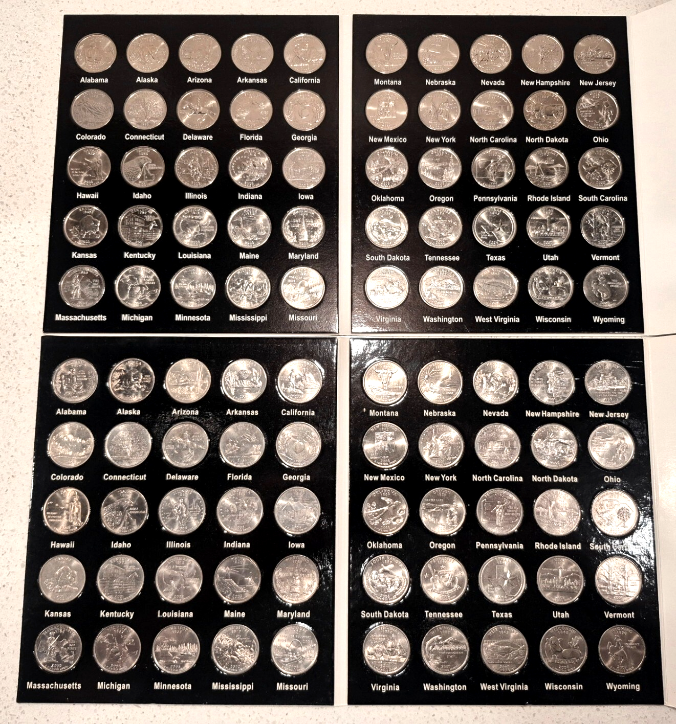 US STATE QUARTER SET P & D MINTS WITH ALBUMS, 1999 THRU 2008. 100 UNC QUARTERS