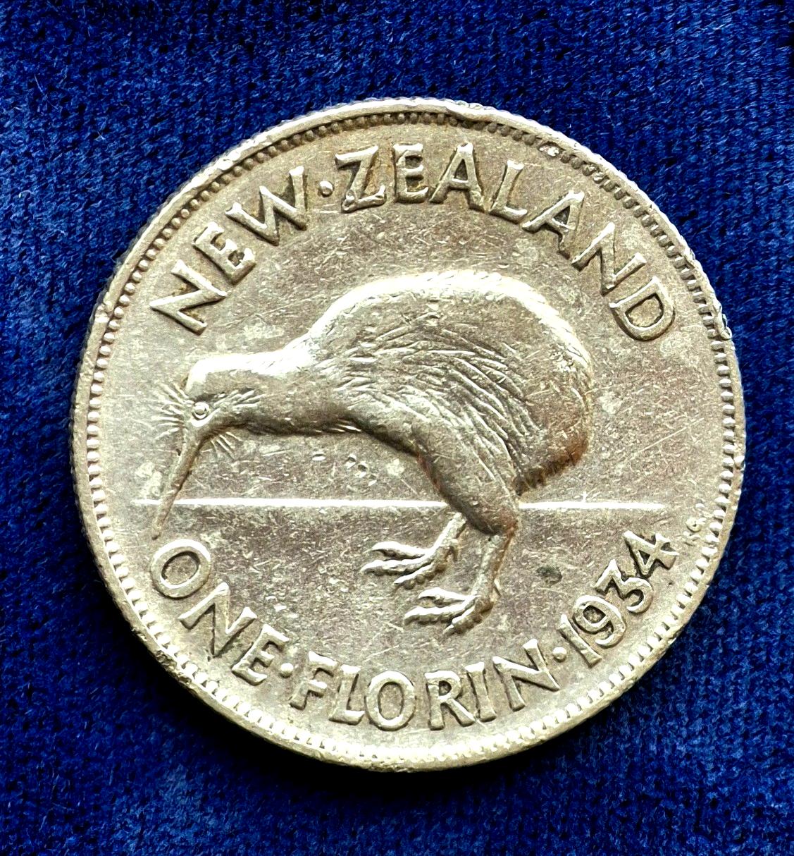 1934 New Zealand One Florin 50% SILVER Coin VF Features