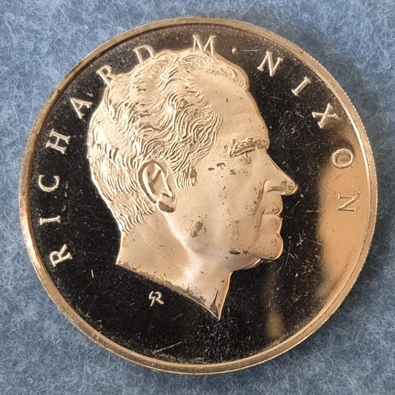 1972 Richard Nixon Re-Elect The President Bronze Medal Franklin Mint Proof-Like