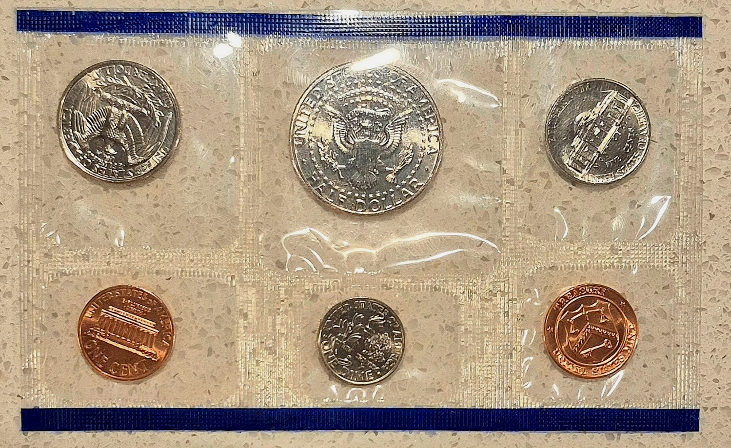1995 P&D U.S Mint Set Uncirculated BU Coins OGP and Hard to Find Re-Order Card