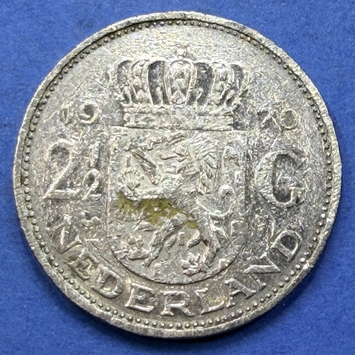 1970 Netherlands 2 1/2 Gulden Queen Juliana Coin VF Dutch Coat of Arms Nickel