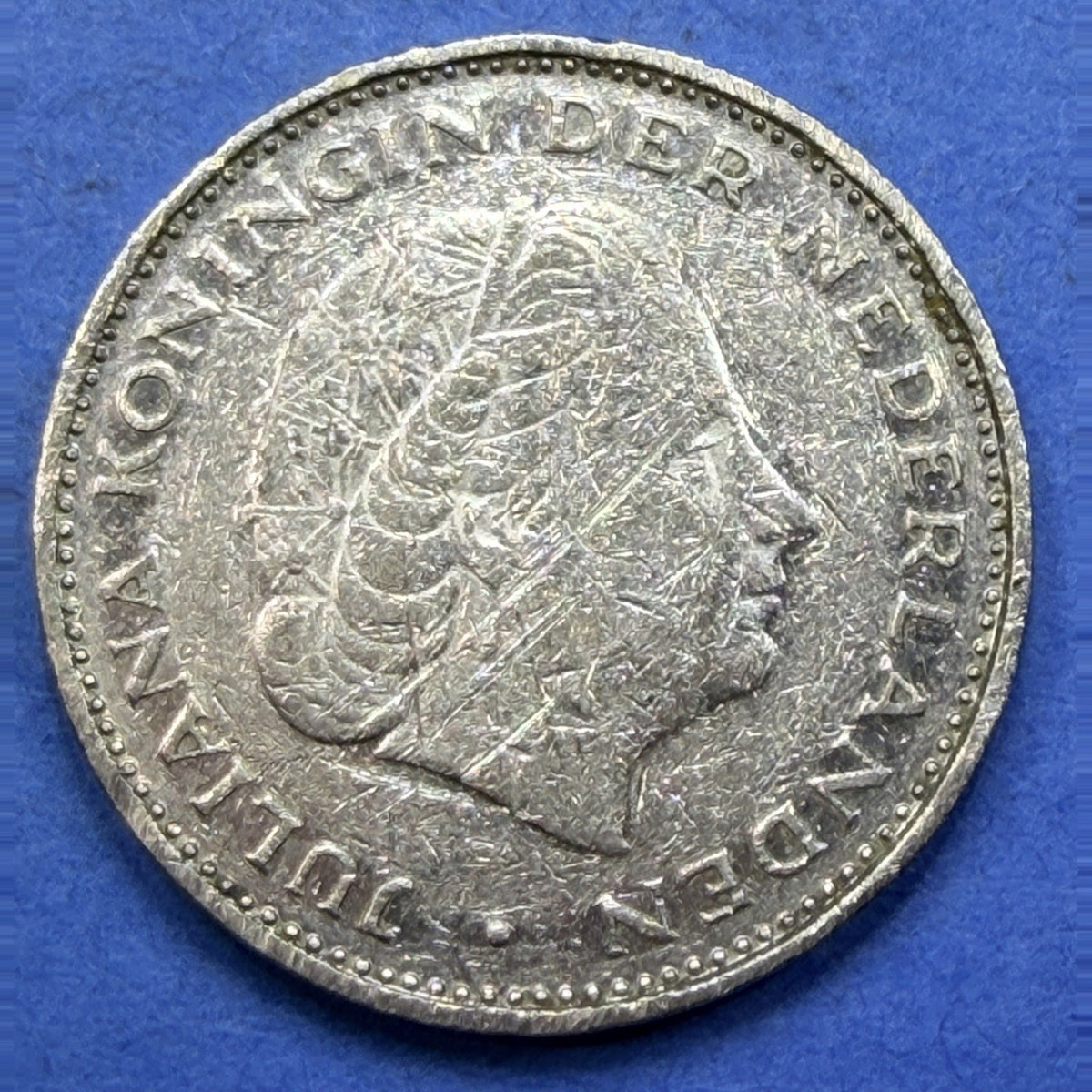 1970 Netherlands 2 1/2 Gulden Queen Juliana Coin VF Dutch Coat of Arms Nickel