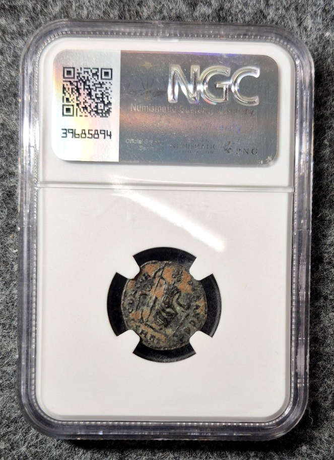Valentinian II AE3 Nummus NGC Ancients Roman Empire AD 375-392 Bronze Encrusted