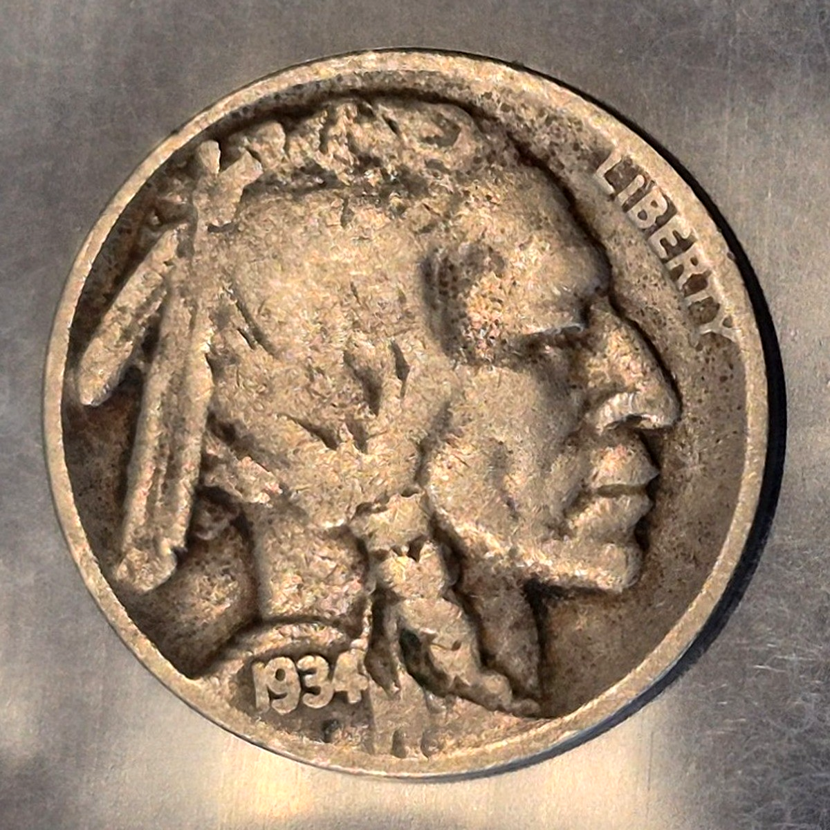 1934 Buffalo Nickel 5C Indian Head Five Cents Philadelphia Full Bold Date VG+