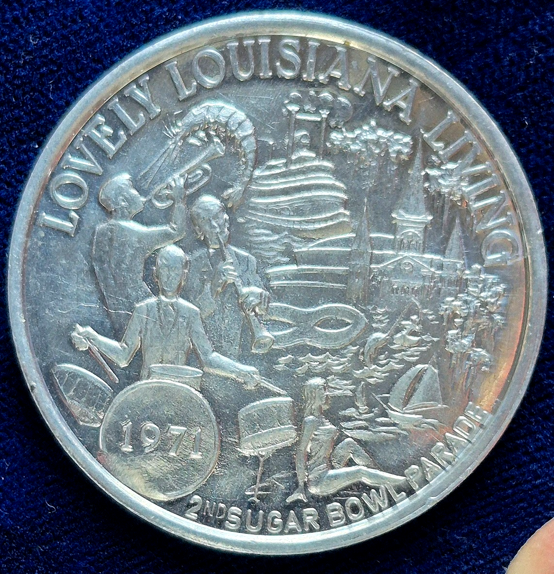 Rare 1971 Coin 2nd Sugar Bowl Parade, New Orleans  (TN 34 - AF 13) GO VOLS!