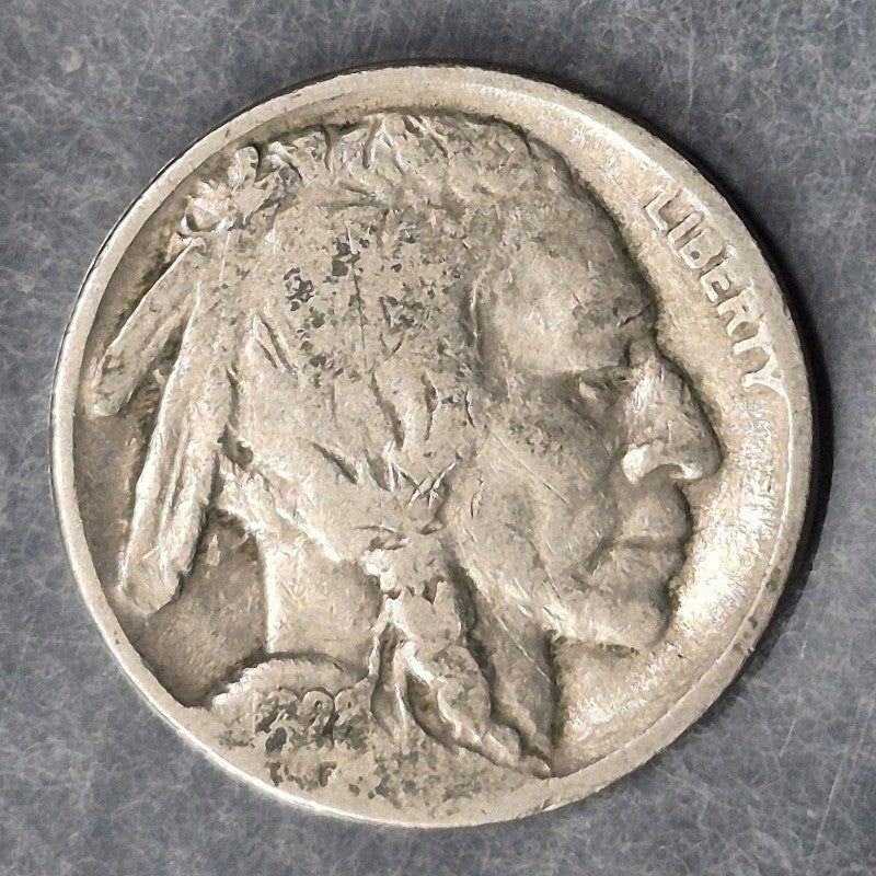 1928 Buffalo Nickel 5C Indian Head Philadelphia Mint No Mint Mark US Coin Fine