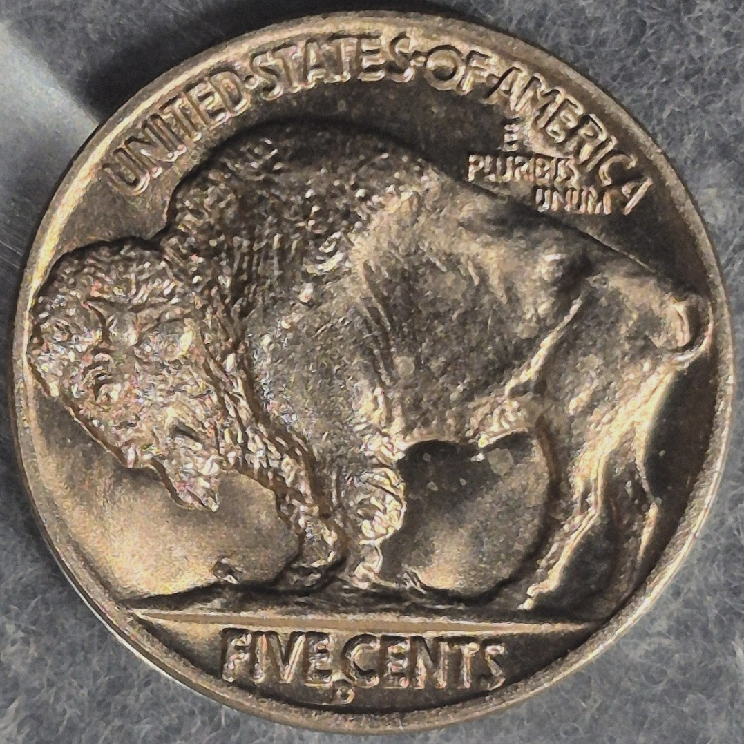 1938-D Buffalo Nickel 5C Last Year of Type Denver Mint Full Horn BU UNC Toned