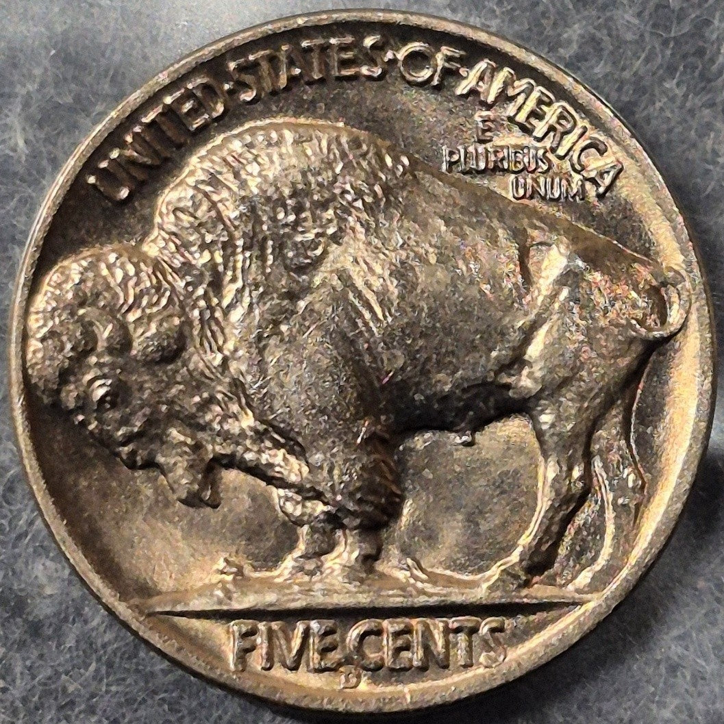 1938-D Buffalo Nickel 5C Last Year of Type Denver Mint Full Horn BU UNC Toned