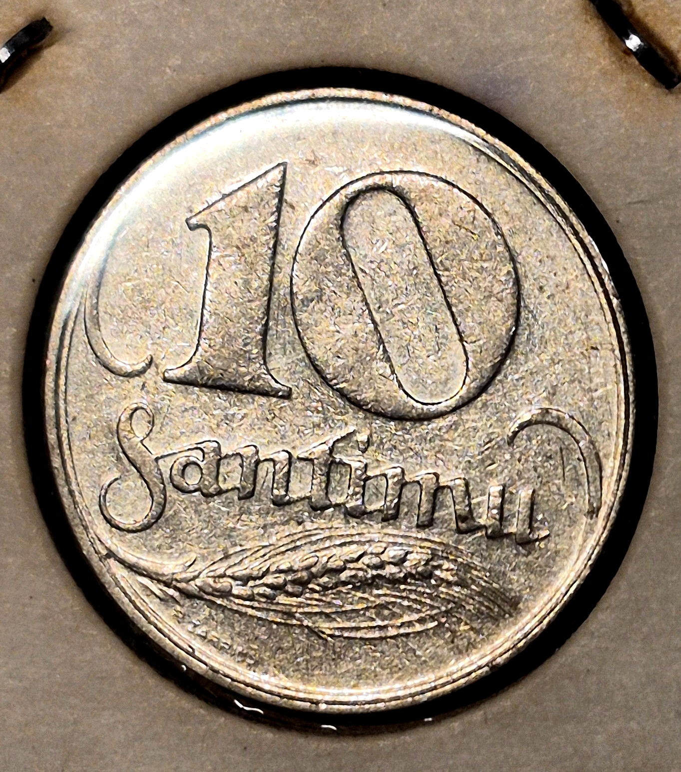 LATVIA 10 SANTIMI 1922 AU FEATURES KM4 LOW MINTAGE OLD VINTAGE FLIP POST WWI