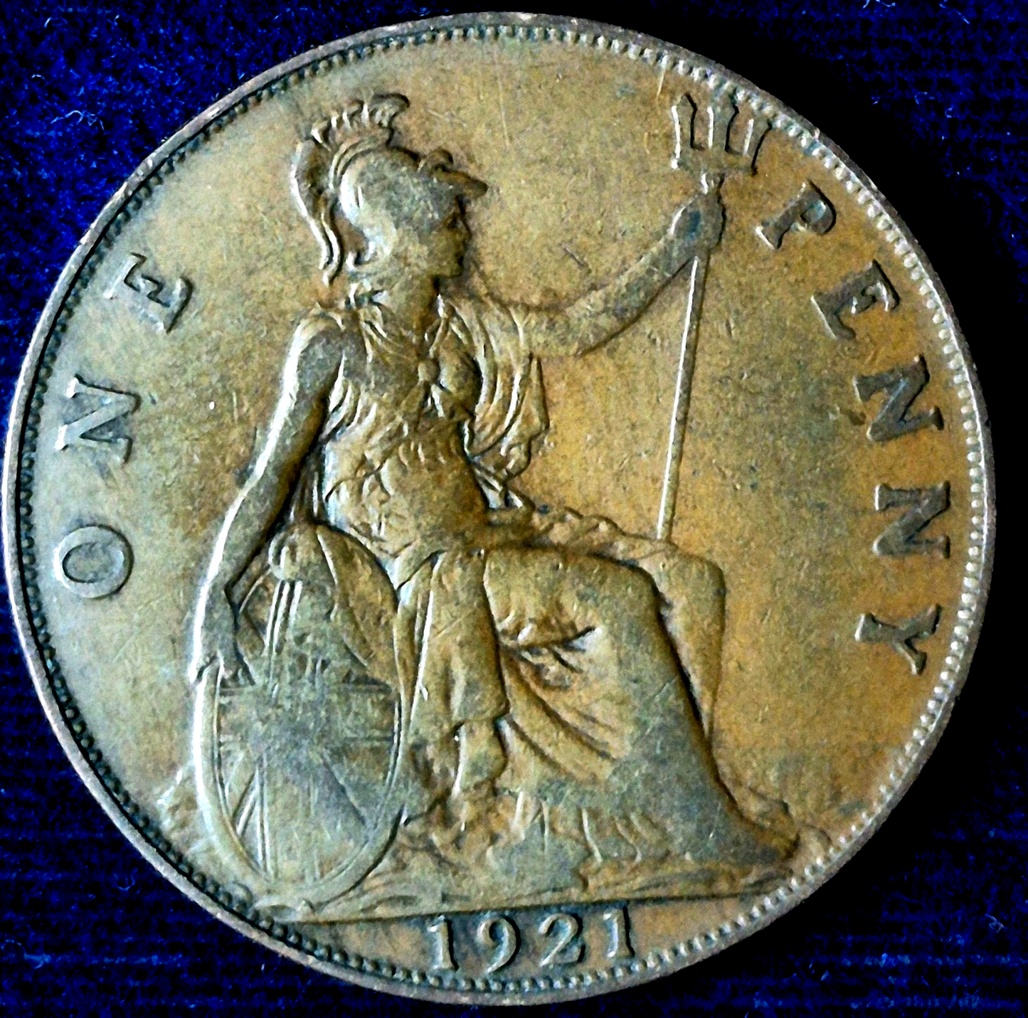 1921 Great Britain One Penny King George V Clear Details VF-XF Features This One