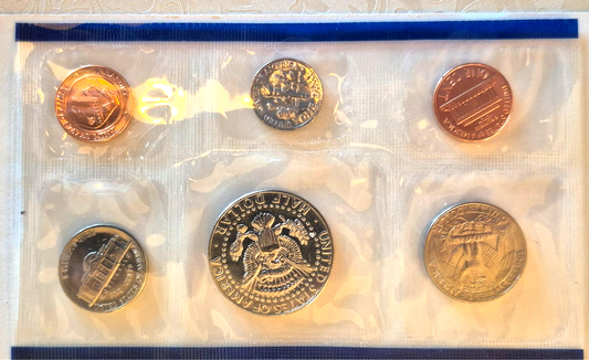 1987 P and D Annual United States Mint Uncirculated 10 Coin Set in OGP