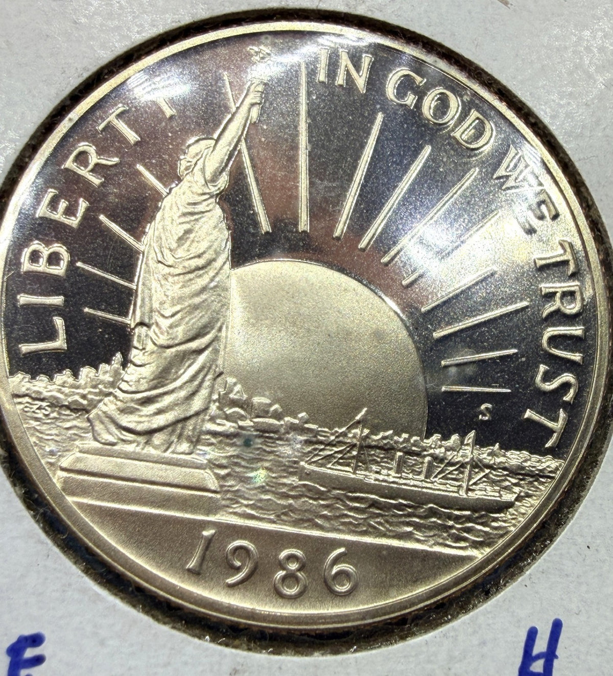 1986-S Statue of Liberty Commemorative Half Dollar Gem Proof Deep Cameo Mirrors