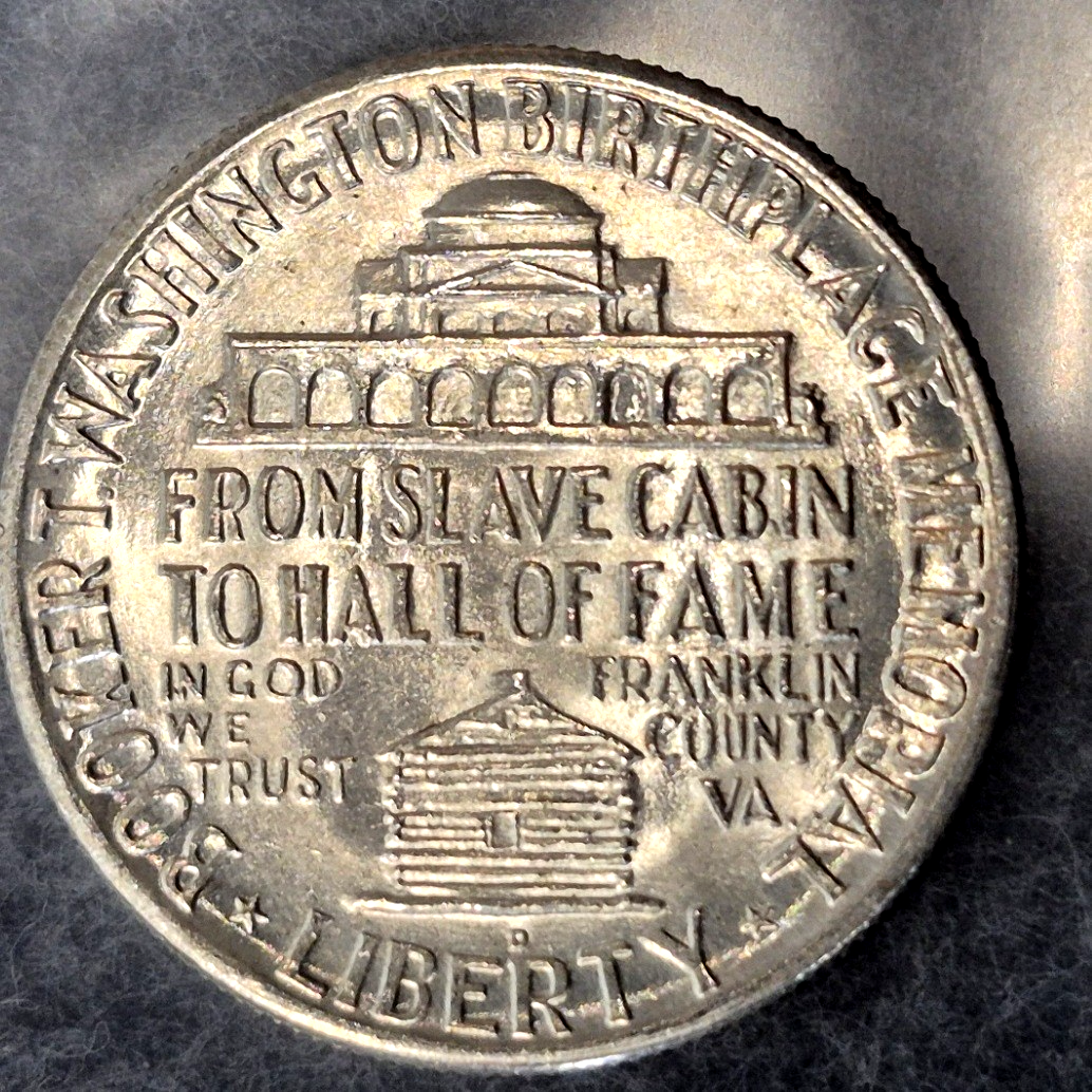 1946 D Booker T Washington Commem Half Dollar 90% Silver BU Low Mint (200,113)