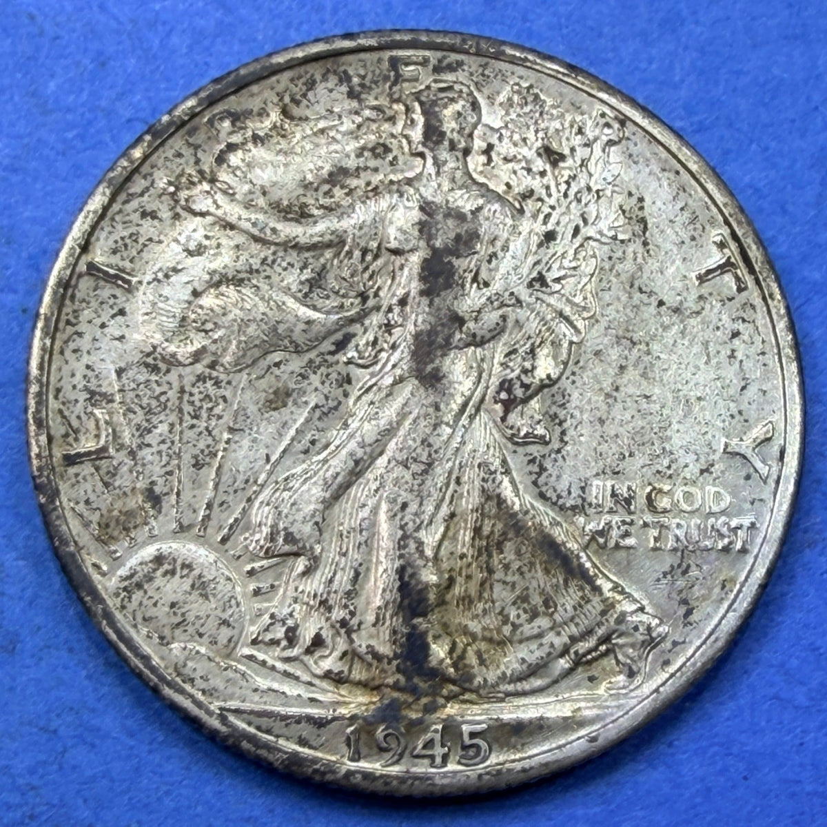 1945-D Walking Liberty Half Dollar 50C XF-AU Denver Mint 90% Silver WWII Coin