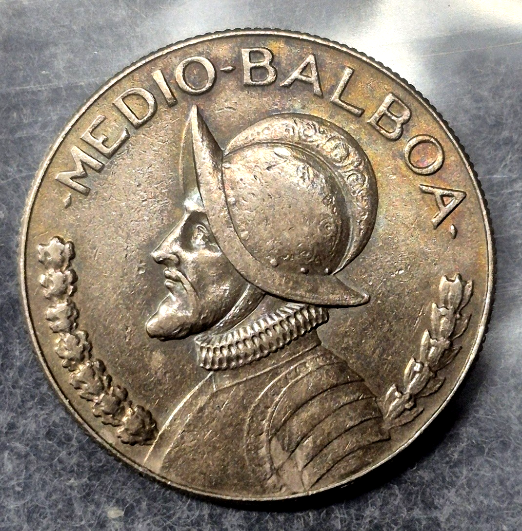 1973 Panama Medio Balboa 1/2 Balboa KM12b Vasco Nunez de Balboa Rainbow Toned XF