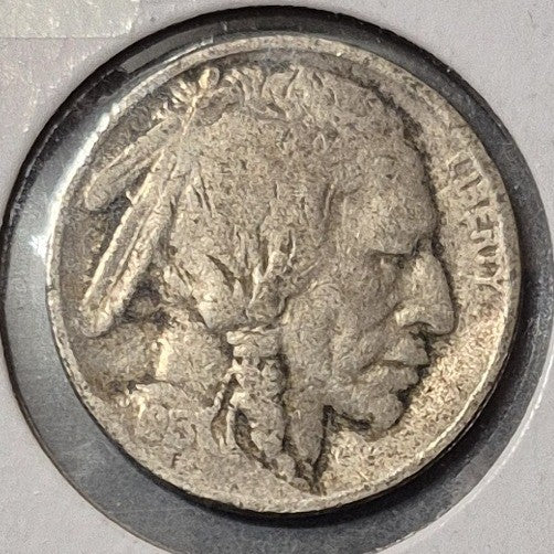 1913 Type 1 Buffalo Nickel 5C Raised Mound Variety 1 First Year of Issue Good