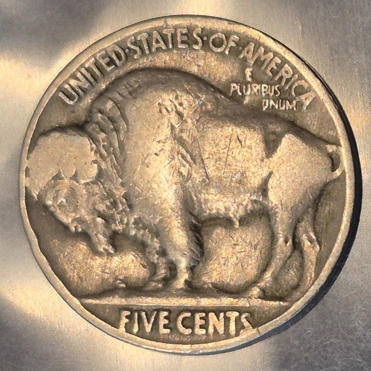1928 P Buffalo Nickel 5C Indian Head Philadelphia Mint Fraser Design VG