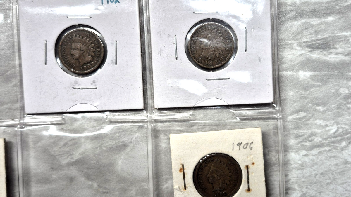 Lot of 11 Indian Head Cents 1897-1907 Vintage 2x2 Flips Old Collection 1C Penny
