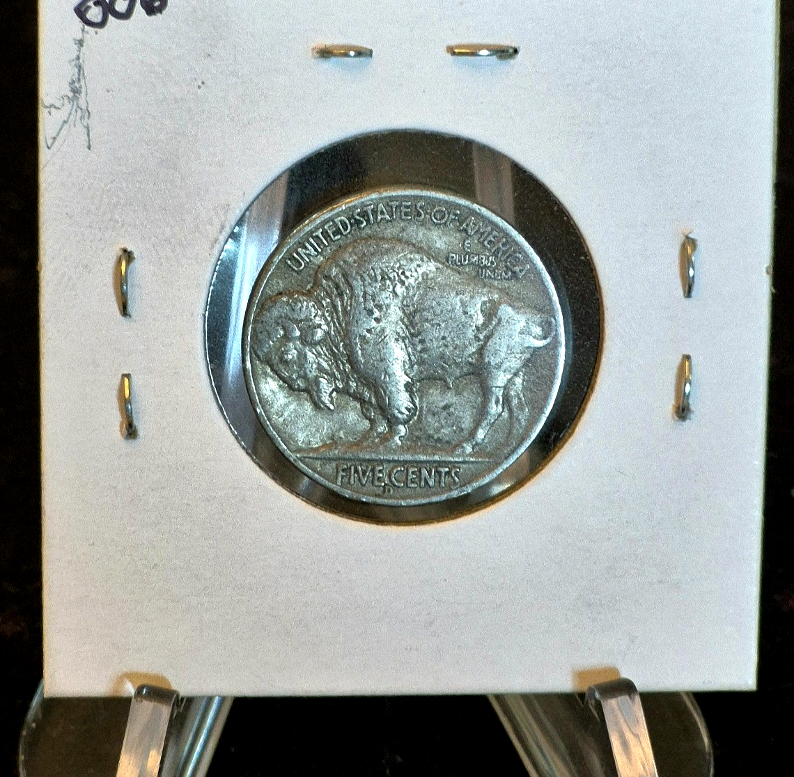 1938-D Buffalo Nickel Denver Mint 5C XF+ Bold Date & Mint Mark W/ Full Horn Cape