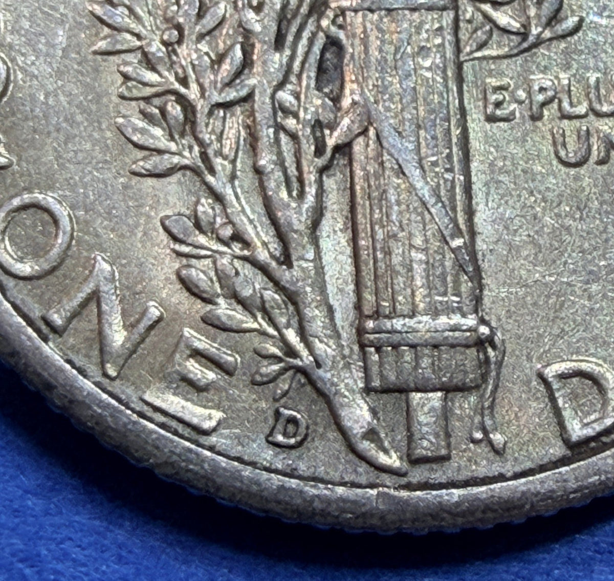 1940-D Mercury Dime 10C AU About Uncirculated 90% Silver Winged Liberty Coin