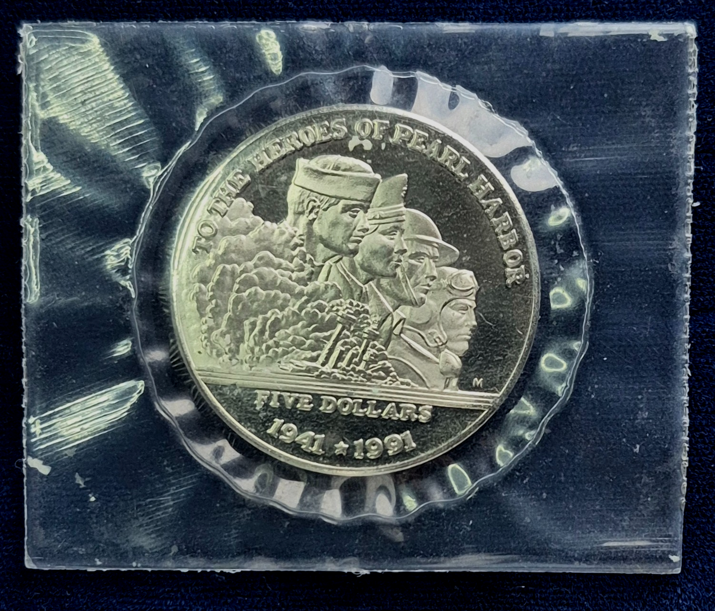 Marshall Islands 5 Dollars 1991 Heroes of Pearl Harbor - UNC - in Mint Wrapper