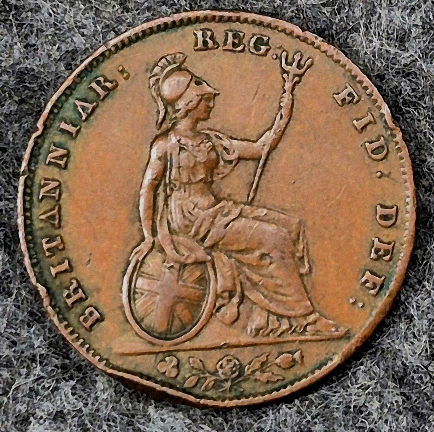 1853 Great Britain Queen Victoria Farthing Raised Designer Initials "WW" KM-725